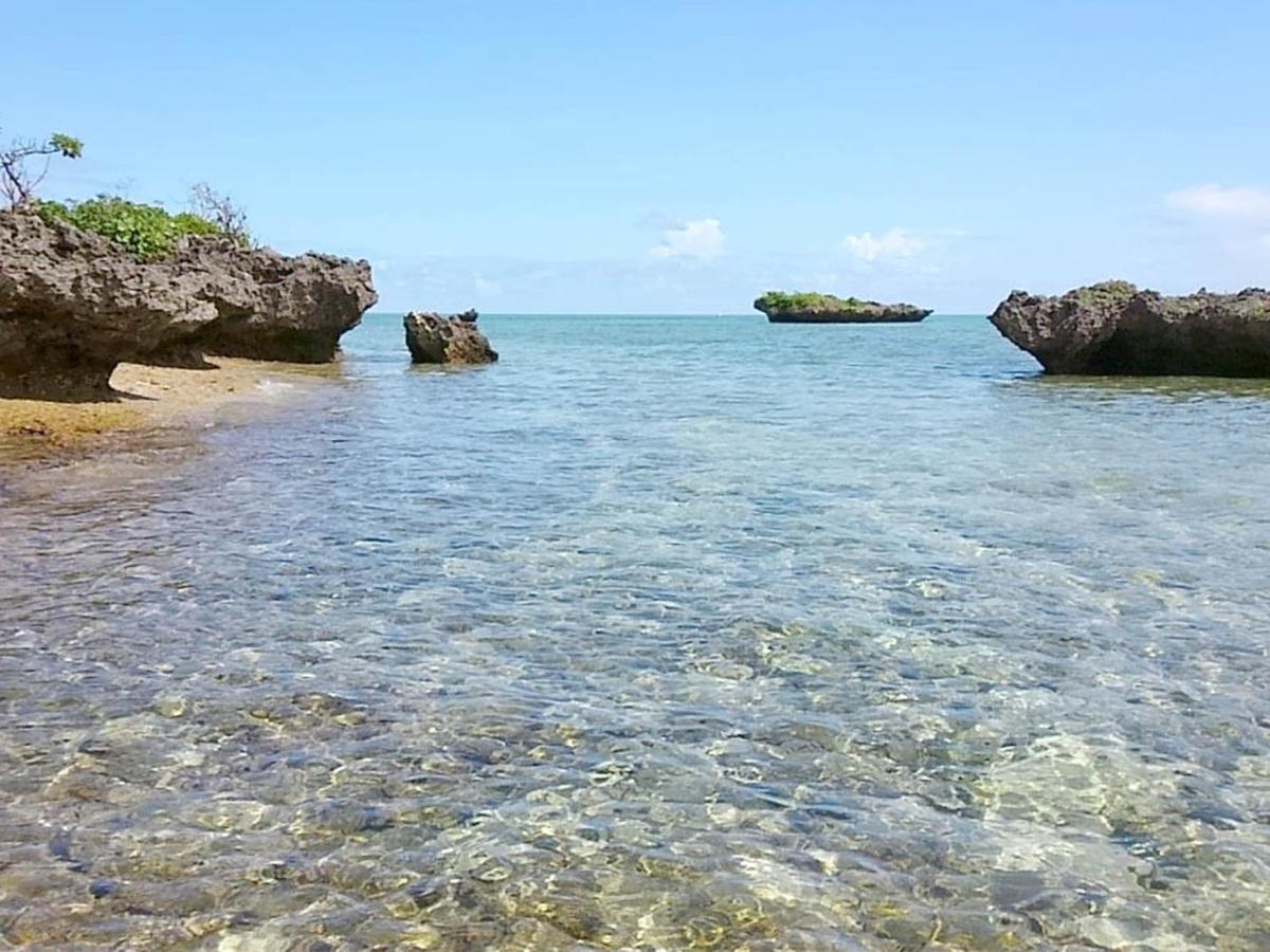 石垣島 一棟貸切りのお宿 ちゅら赤瓦 Ishigaki  Extérieur photo