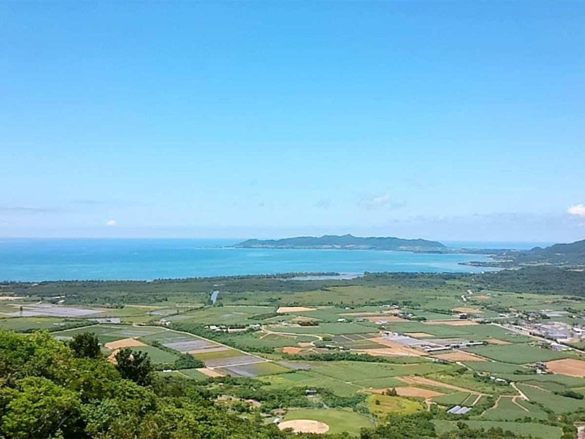 石垣島 一棟貸切りのお宿 ちゅら赤瓦 Ishigaki  Extérieur photo
